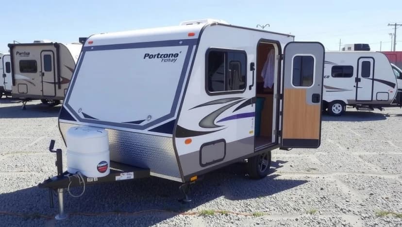 Små begagnade husvagnar till salu